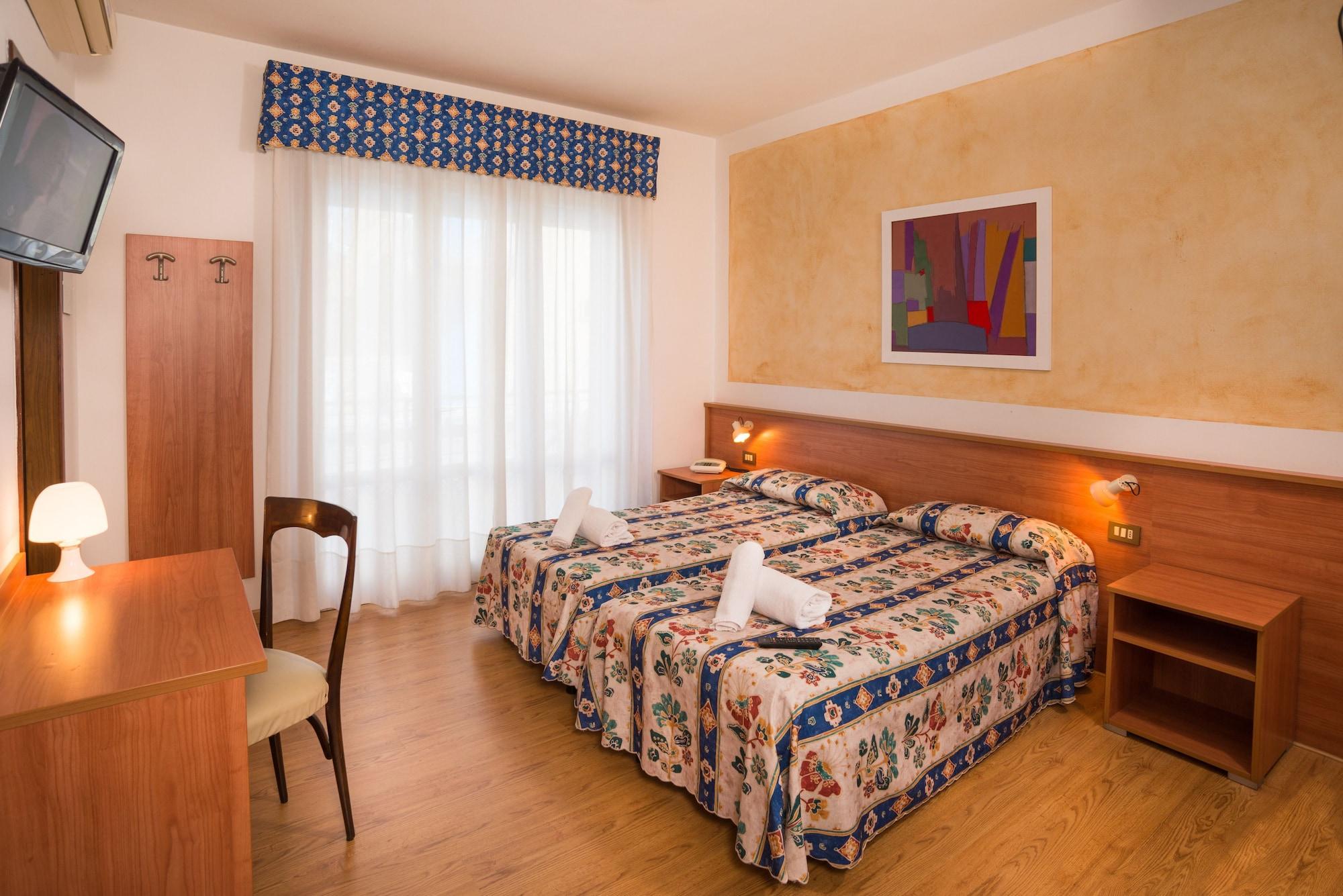 Hotel Azzorre Jesolo Extérieur photo